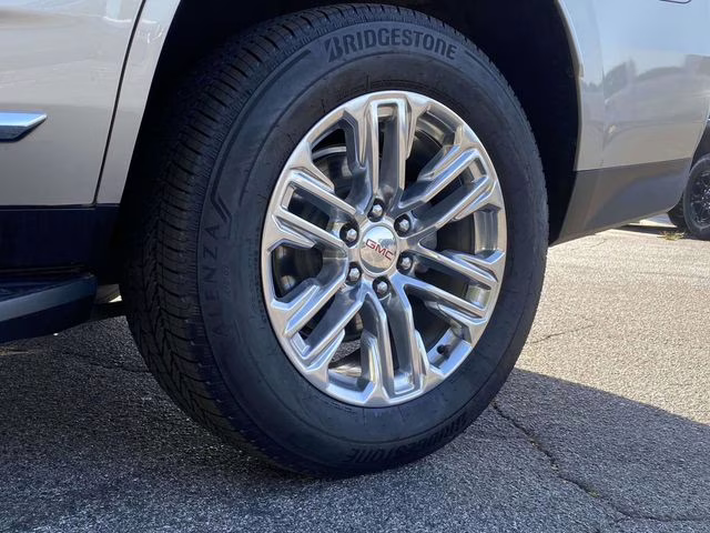 2021 Pearl Beige Metallic GMC Yukon SLT RWD SUV