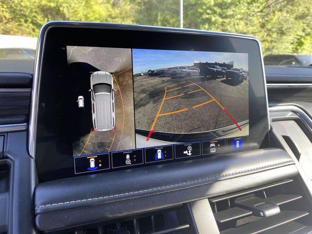 2021 Pearl Beige Metallic GMC Yukon SLT RWD SUV