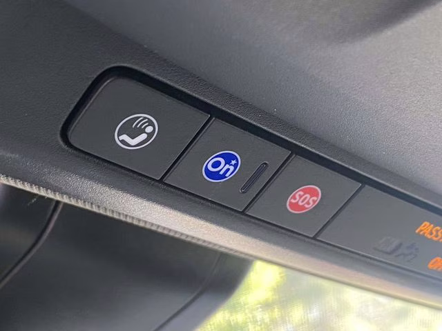 2021 Pearl Beige Metallic GMC Yukon SLT RWD SUV