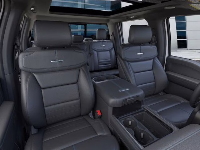 2026 White Metallic Ford Super Duty F-450 DRW Platinum 4X4 Truck