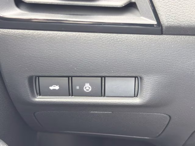 2026 Bluestone Pearl/Super Blk Nissan Sentra SR FWD Sedan