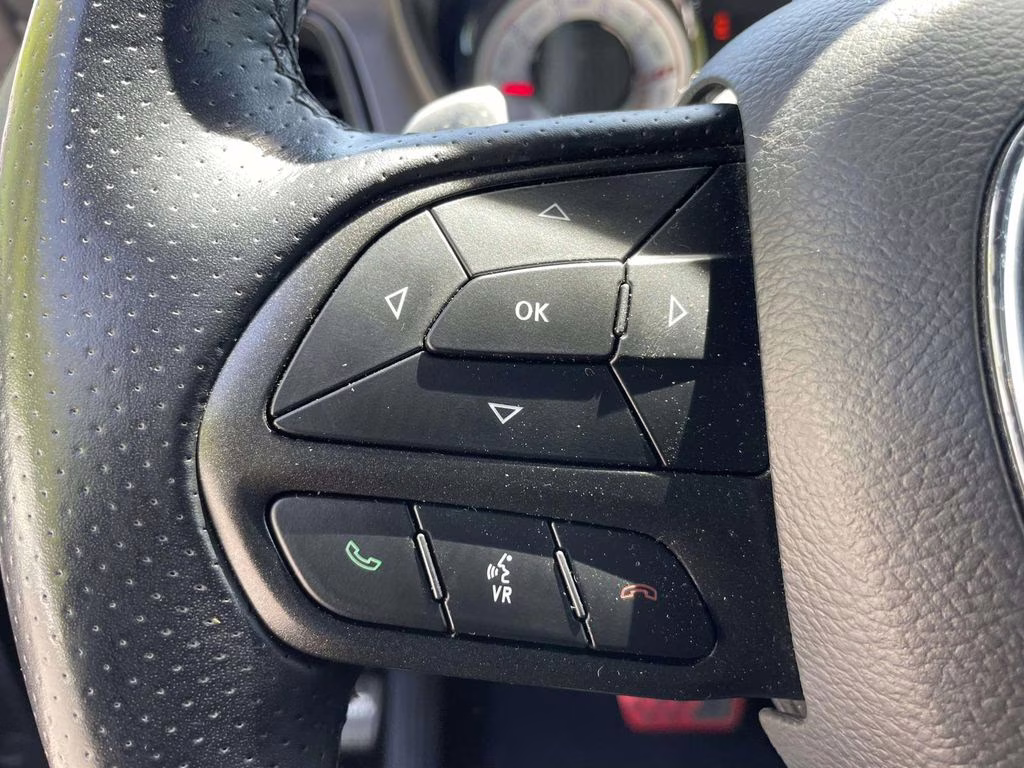 2023 Pitch Black Clearcoat Dodge Challenger R/T Scat Pack RWD Coupe