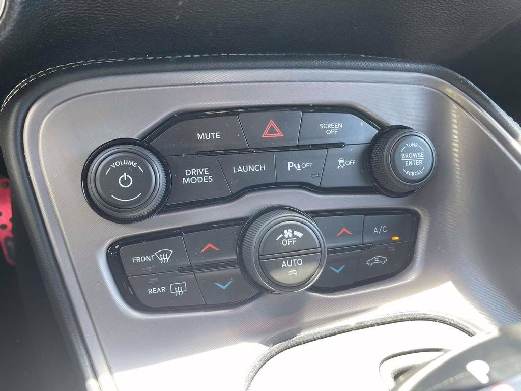 2023 Pitch Black Clearcoat Dodge Challenger R/T Scat Pack RWD Coupe