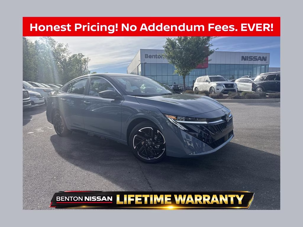 2026 Atlantic Gray/Super Black Nissan Sentra SR FWD Sedan