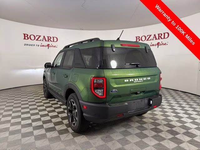 2023 Green Metallic Ford Bronco Sport Outer Banks 4X4 SUV