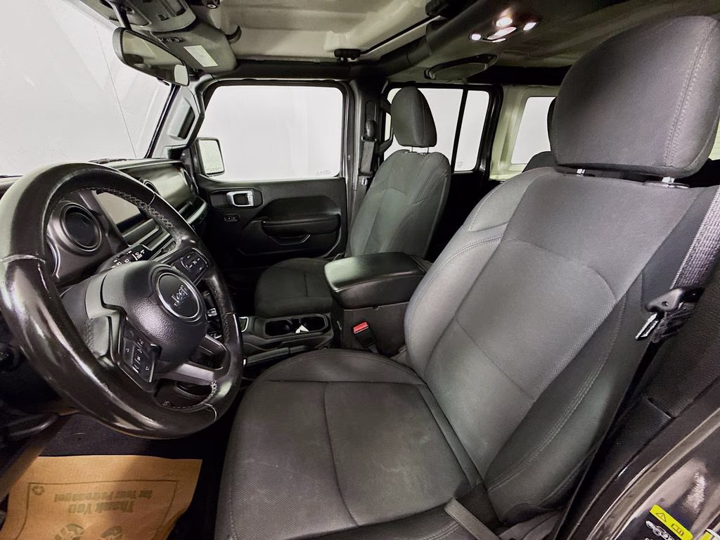 2022 Granite Crystal Metallic Clearcoat Jeep Wrangler Unlimited Willys 4X4 SUV