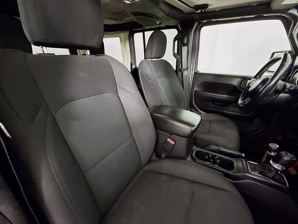2022 Granite Crystal Metallic Clearcoat Jeep Wrangler Unlimited Willys 4X4 SUV