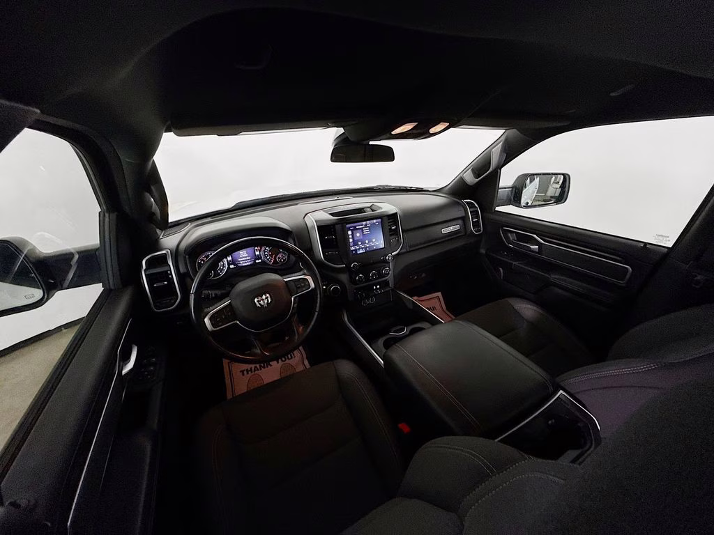 2022 Bright White Clearcoat Ram 1500 Big Horn/Lone Star 4X4 Truck