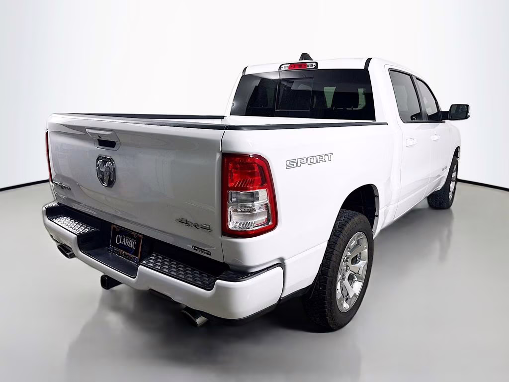 2022 Bright White Clearcoat Ram 1500 Big Horn/Lone Star 4X4 Truck