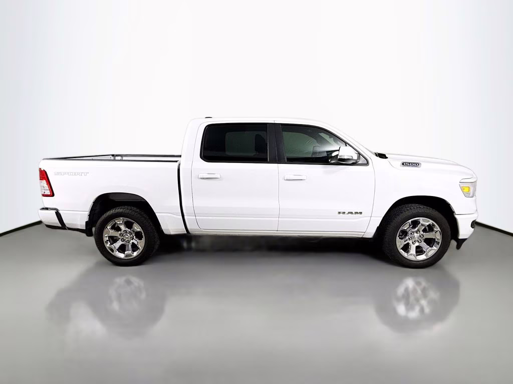 2022 Bright White Clearcoat Ram 1500 Big Horn/Lone Star 4X4 Truck