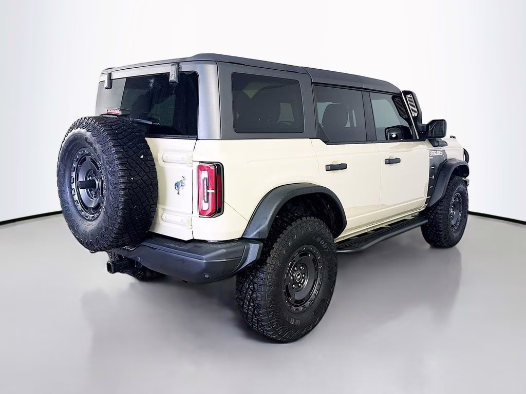 2022 Desert Sand Ford Bronco Everglades 4X4 SUV