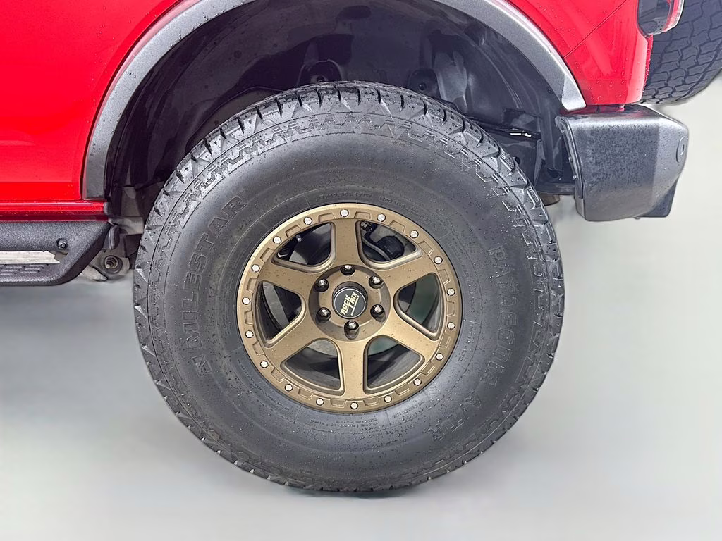 2023 Race Red Ford Bronco Wildtrak 4X4 SUV