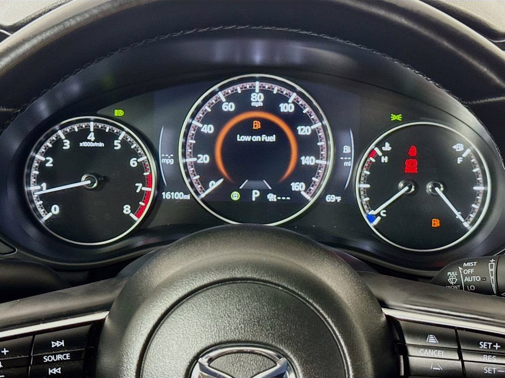 2025 Polymetal Gray Metallic Mazda Mazda3 2.5 S Carbon Edition AWD Hatchback