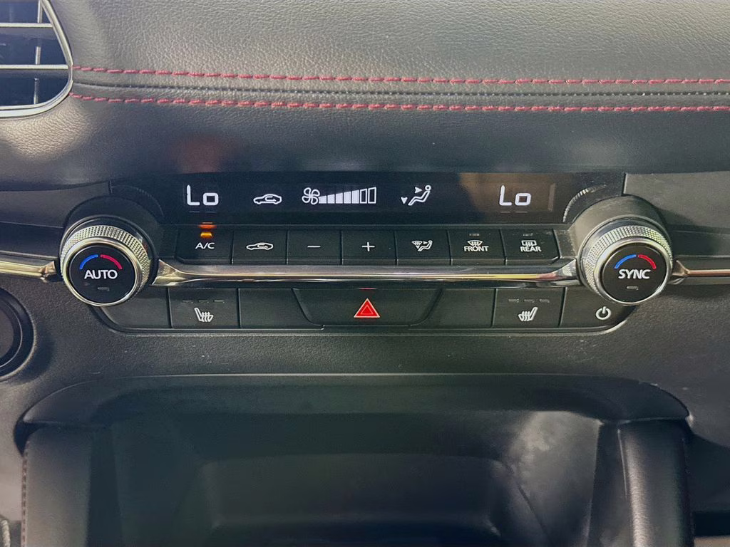 2025 Polymetal Gray Metallic Mazda Mazda3 2.5 S Carbon Edition AWD Hatchback