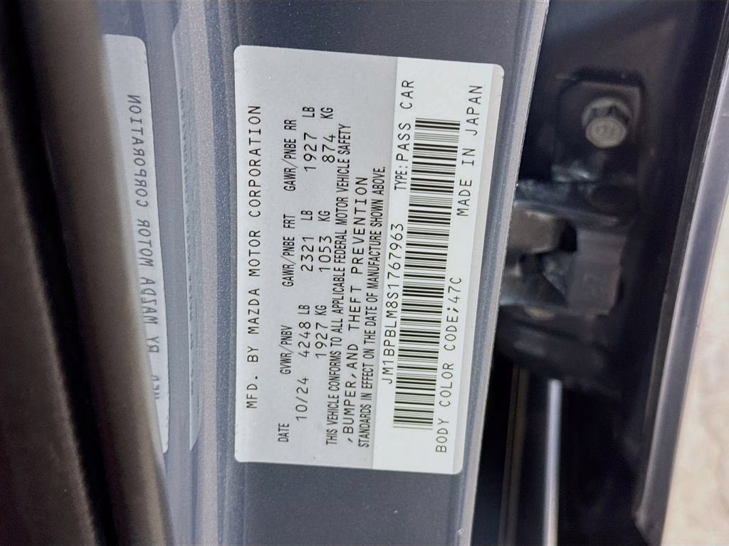 2025 Polymetal Gray Metallic Mazda Mazda3 2.5 S Carbon Edition AWD Hatchback