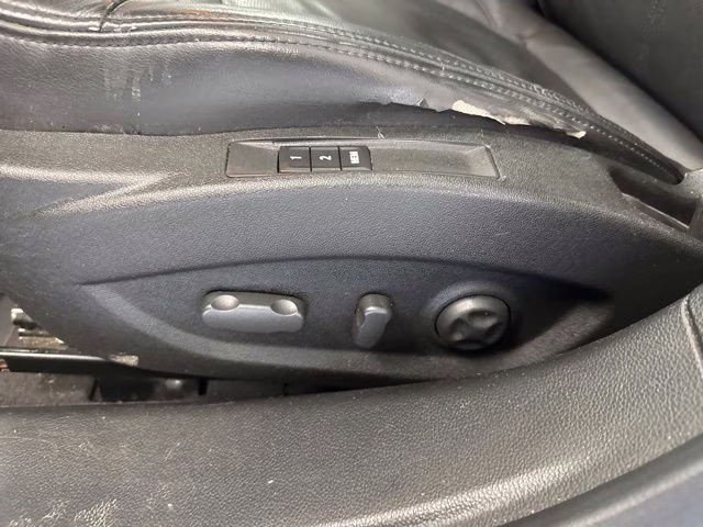 2010 Carbon Black Metallic Buick LaCrosse CXL AWD Sedan