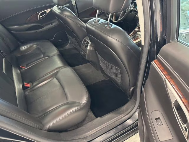 2010 Carbon Black Metallic Buick LaCrosse CXL AWD Sedan