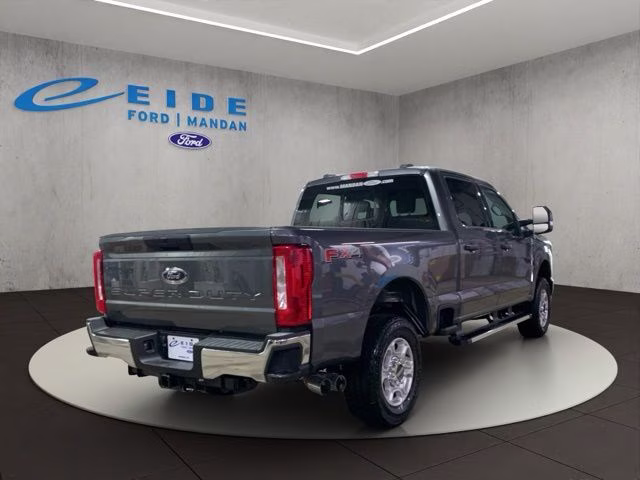 2026 Carbonized Gray Metallic Ford Super Duty F-250 SRW XLT 4X4 Truck