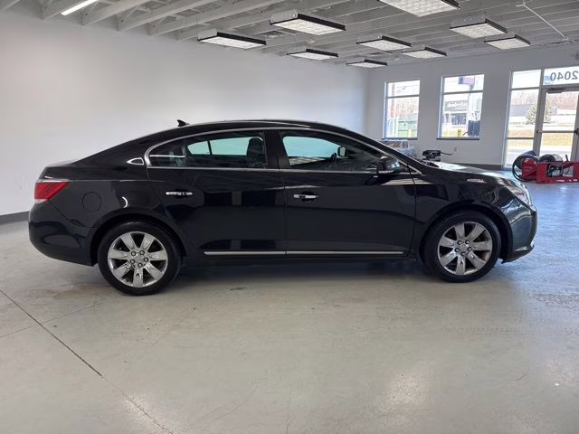 2010 Carbon Black Metallic Buick LaCrosse CXL AWD Sedan