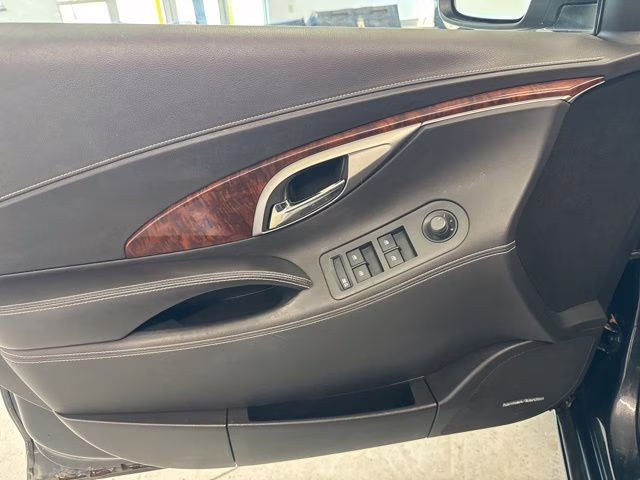 2010 Carbon Black Metallic Buick LaCrosse CXL AWD Sedan