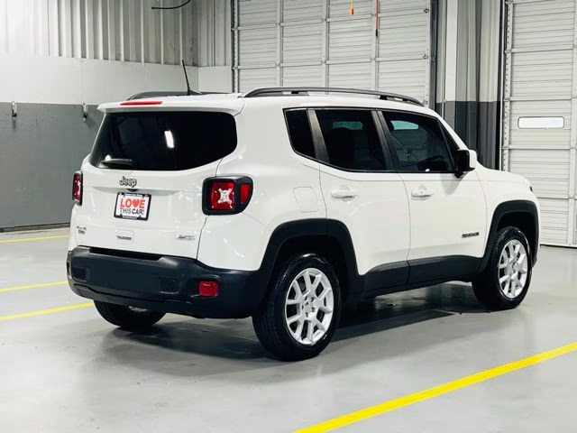 2019 Alpine White Clearcoat Jeep Renegade Latitude 4X4 SUV