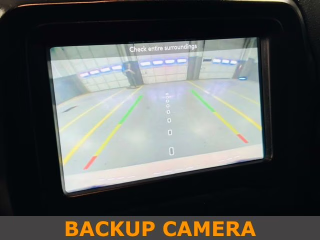 2019 Alpine White Clearcoat Jeep Renegade Latitude 4X4 SUV