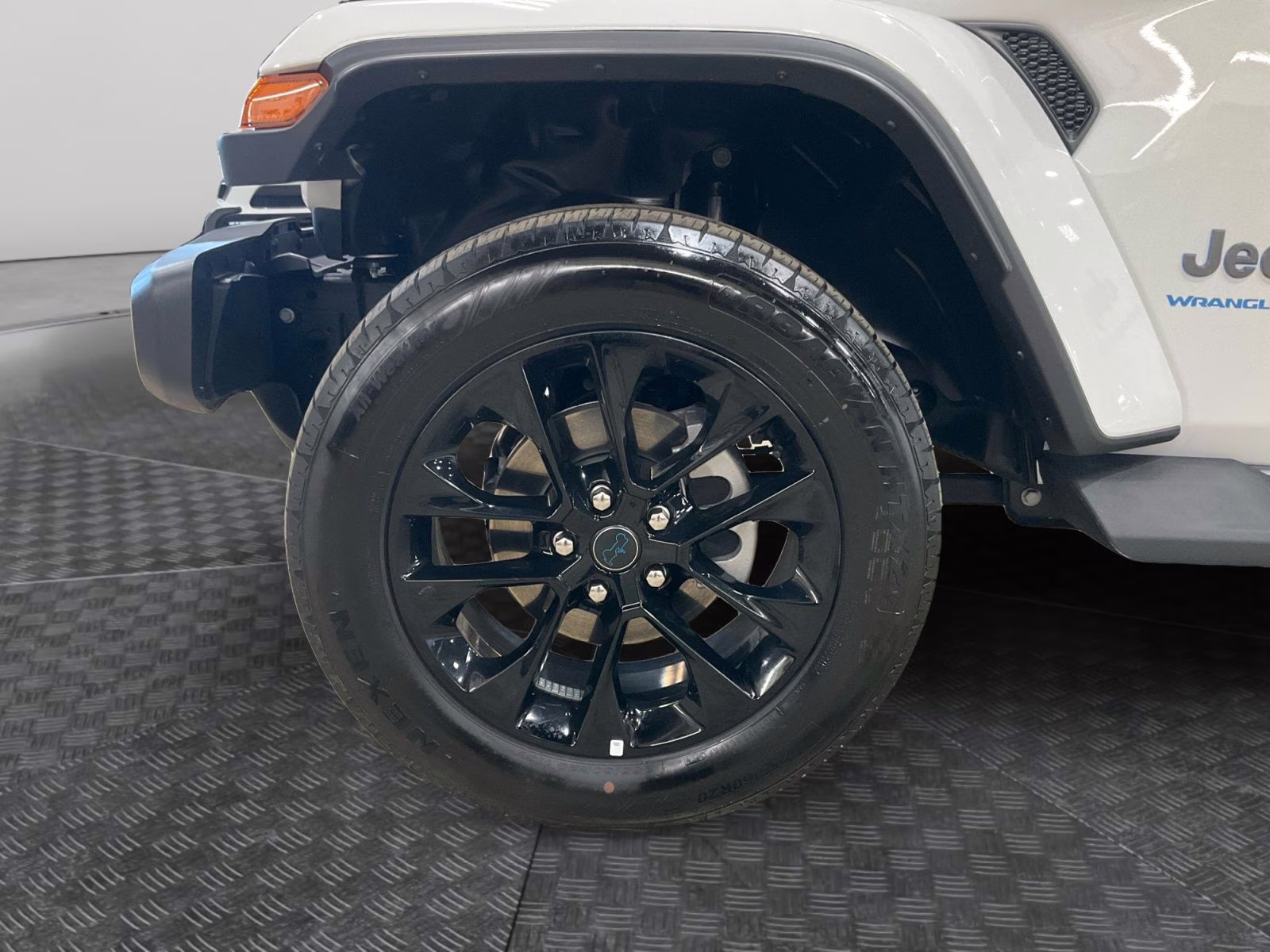 2025 Bright White Clearcoat Jeep Wrangler Sahara 4xe 4X4 SUV