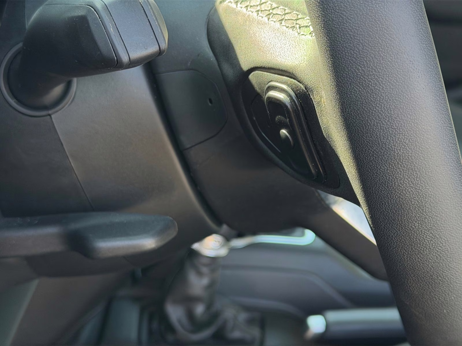 2025 Anvil Clear Coat Jeep Wrangler Sahara 4xe 4X4 SUV