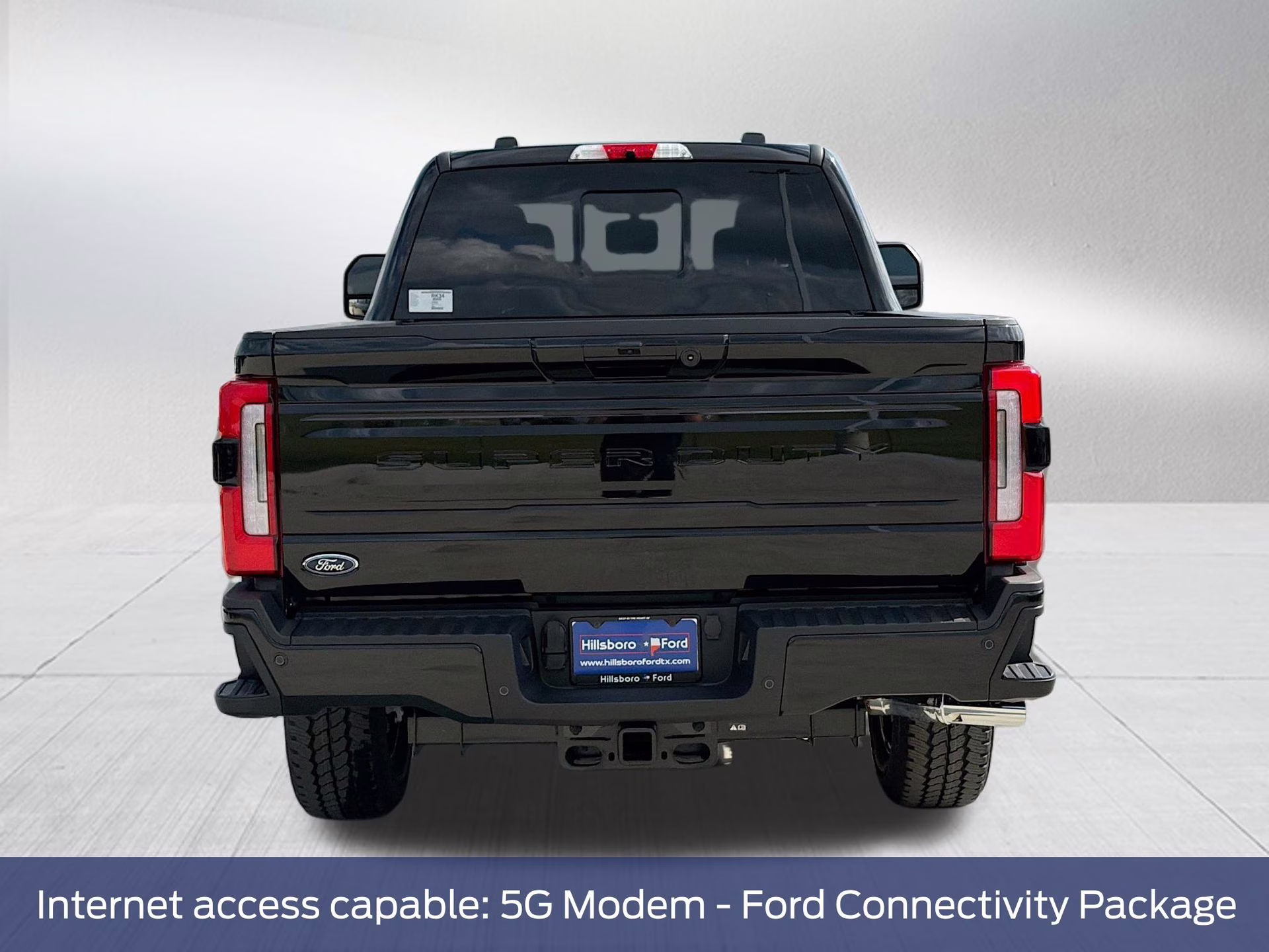 2026 Agate Black Metallic Ford Super Duty F-250 SRW Platinum 4X4 Truck