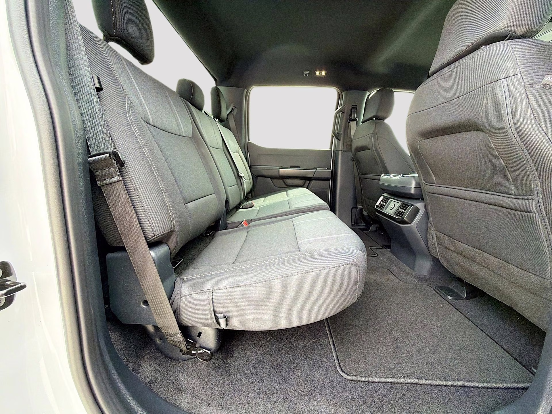 2026 Oxford White Ford F-150 STX 4X4 Truck