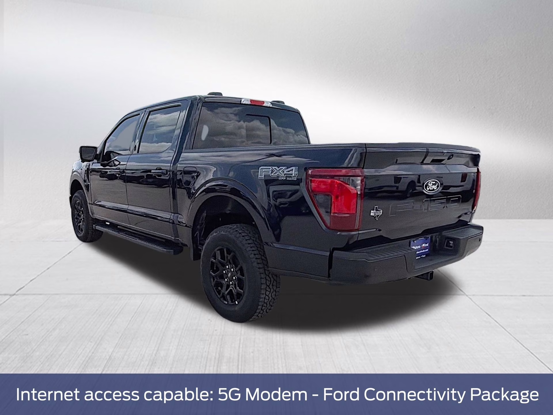 2026 Antimatter Blue Metallic Ford F-150 XLT 4X4 Truck