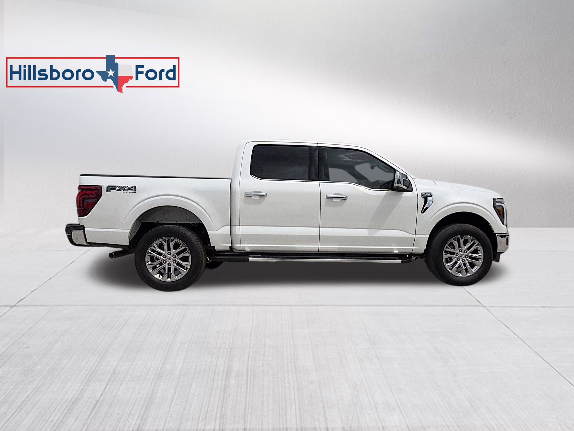2026 Star White Metallic Tri-Coat Ford F-150 Lariat 4X4 Truck