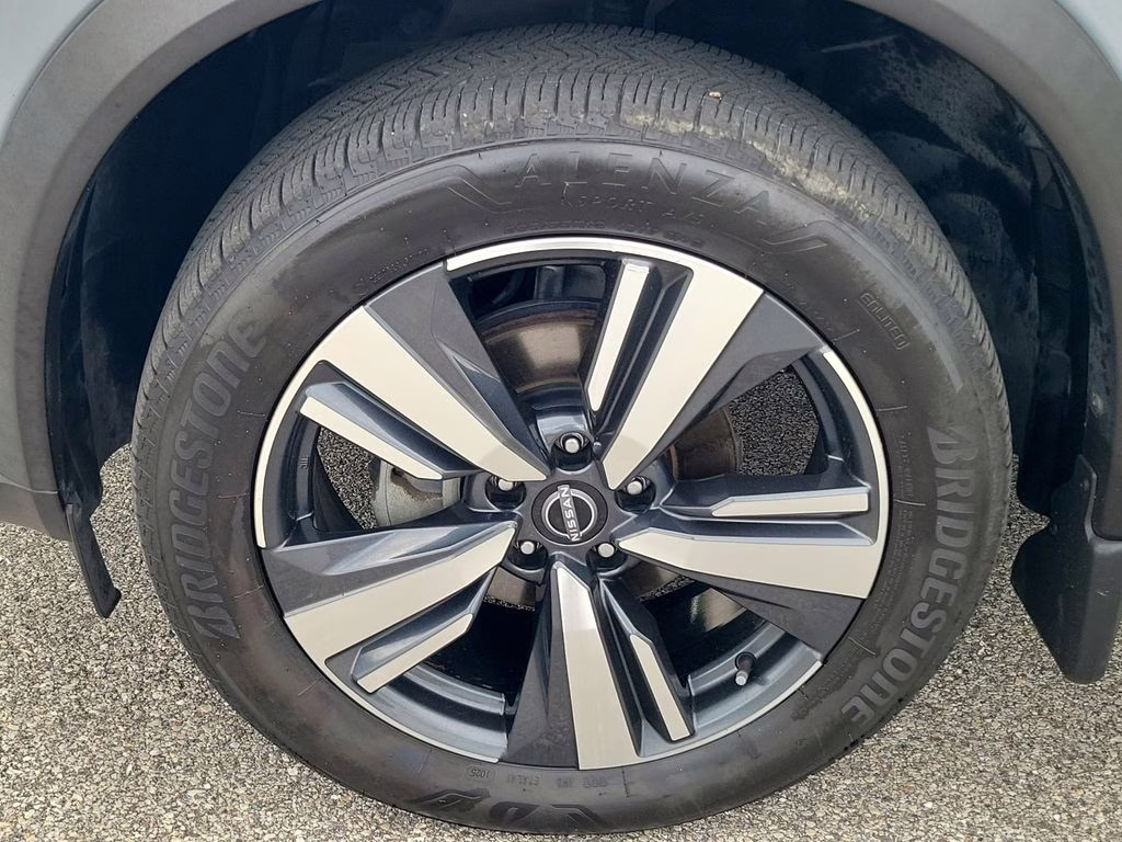 2023 Boulder Gray Nissan Rogue Platinum AWD SUV