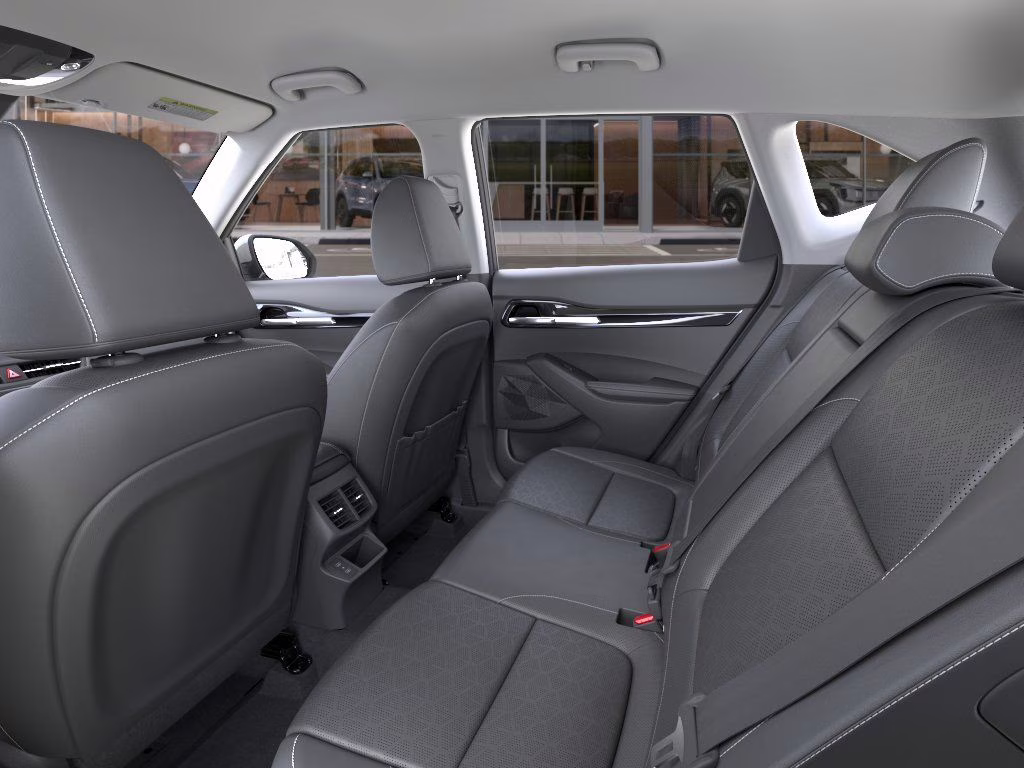 2026 Snow White Pearl Kia Seltos EX FWD SUV