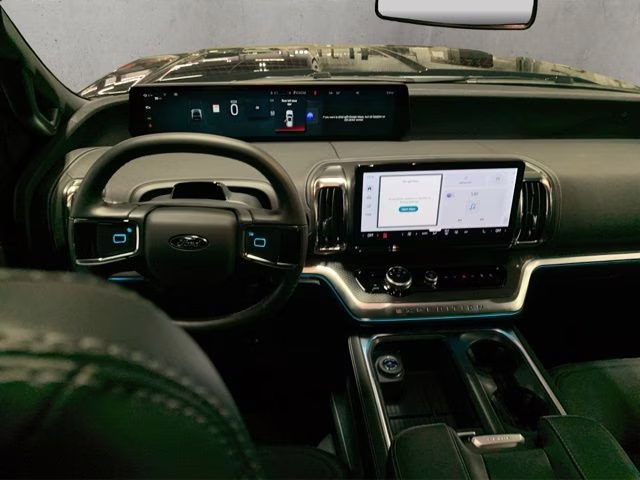 2026 Agate Black Metallic Ford Expedition Max Platinum 4X4 SUV
