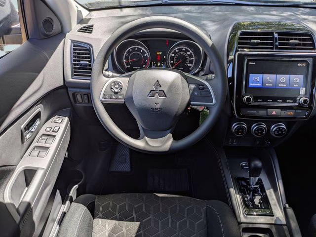 2026 Mitsubishi Outlander Sport 2.0 ES 4X4 SUV