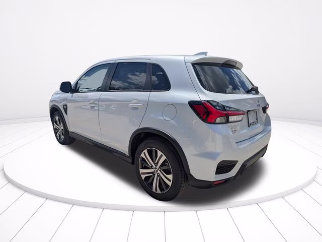 2026 White Mitsubishi Outlander Sport 2.0 ES 4X4 SUV