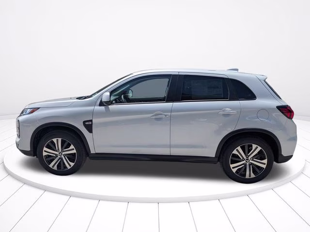 2026 White Mitsubishi Outlander Sport 2.0 ES 4X4 SUV