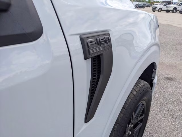 2025 White Metallic Ford F-150 STX 4X4 Truck