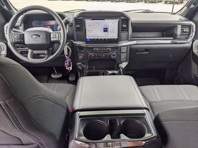 2025 White Metallic Ford F-150 STX 4X4 Truck
