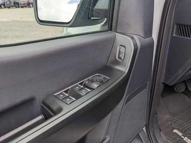 2025 White Metallic Ford F-150 STX 4X4 Truck