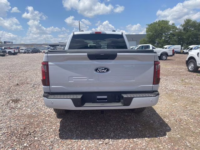 2025 White Metallic Ford F-150 STX 4X4 Truck