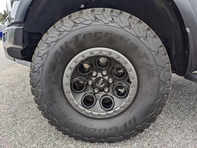 2025 Green Ford F-150 Raptor 4X4 Truck