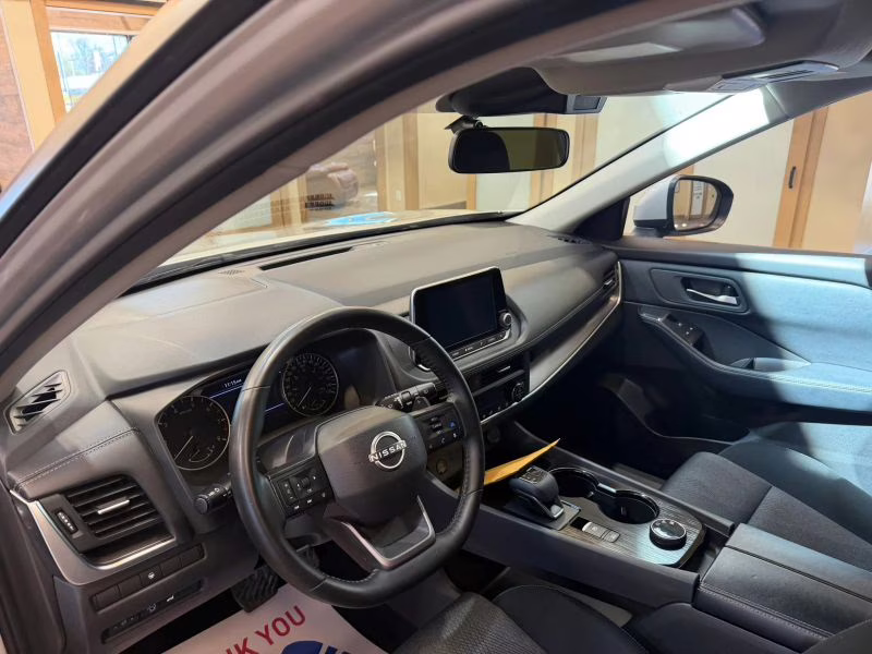 2025 Nissan Rogue SV Sport Utility 4D AWD