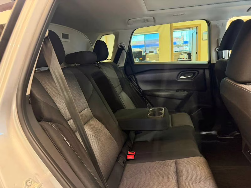 2025 Nissan Rogue SV Sport Utility 4D AWD