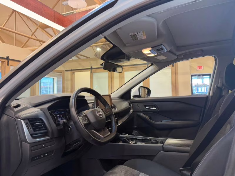 2025 Nissan Rogue SV Sport Utility 4D AWD