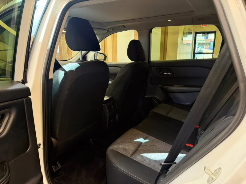 2025 Nissan Rogue SV Sport Utility 4D AWD