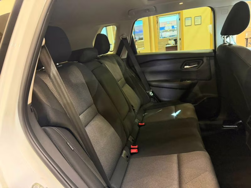 2025 Nissan Rogue SV Sport Utility 4D AWD