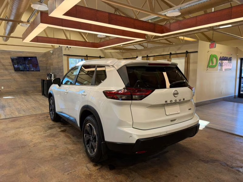 2025 Nissan Rogue SV Sport Utility 4D AWD