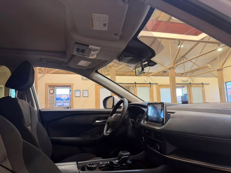 2025 Nissan Rogue SV Sport Utility 4D AWD